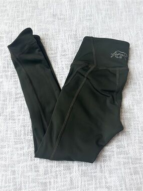 Tiger Friday Evergreen Leggings🌲 Size Youth Medium